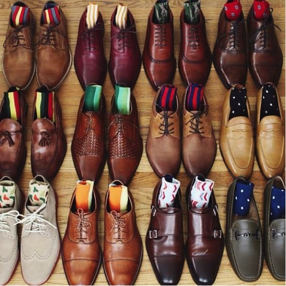 Las 21 zapatillas ideales para llevar con traje - Las reglas de la moda  están en continuo cambio y, Fueradeserie/moda-y-caprichos