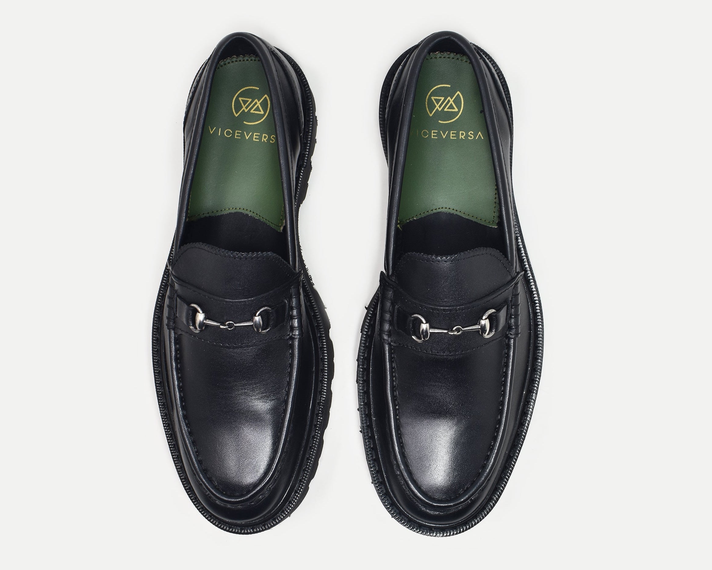 Mocasines con Hebilla Color Negro