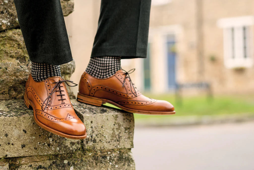 como combinar tus zapatos longwing con diferentes prendas y accesorios