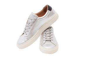 Tenis plateados para mujer 100% piel