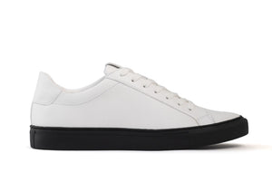 Tenis color blanco con negro S23 - Viceversa