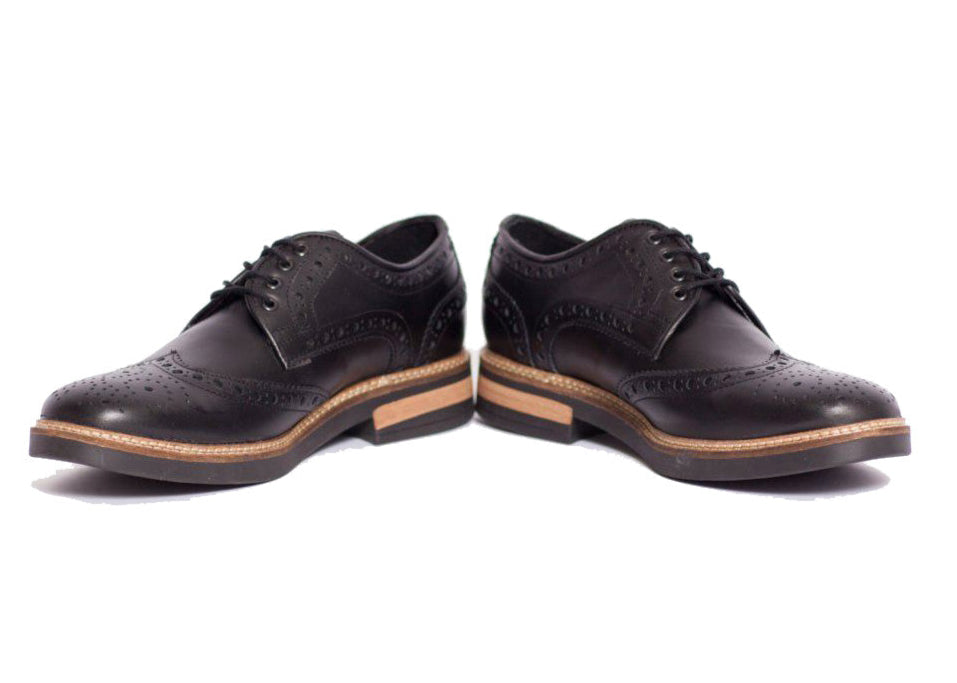 Zapatos negros casuales clásicos 